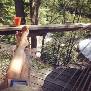 Meet your Posher, Lorraine